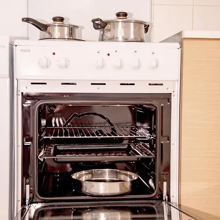 Nikis 2 Апартаменти *