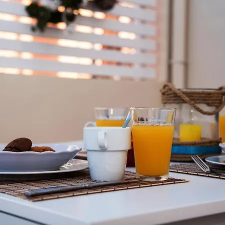 アパート Nikis 2 *