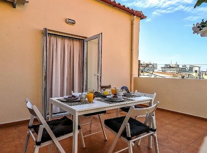 Nikis 2 アパート *